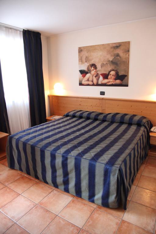 Hotel Alpechiara Pre-Saint-Didier Ngoại thất bức ảnh
